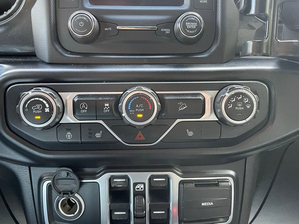 Used 2020 Jeep Wrangler Unlimited Sport image 33