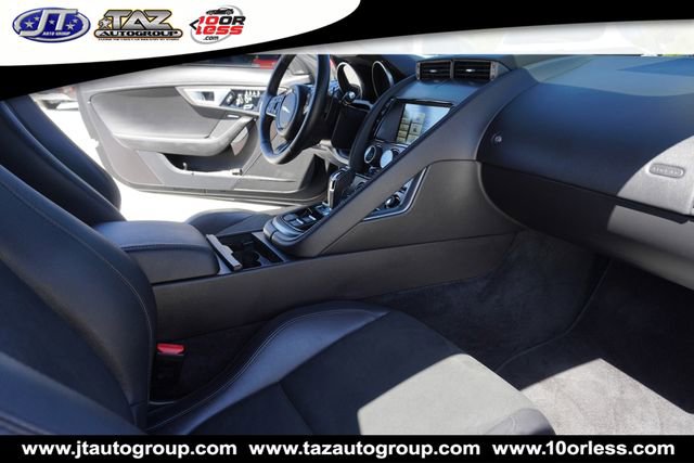 Used 2015 Jaguar F-TYPE Coupe image 19