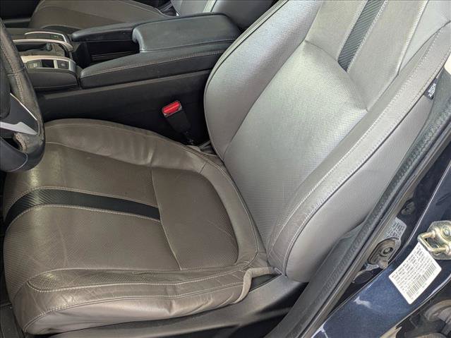 Used 2016 Honda Civic Touring image 12