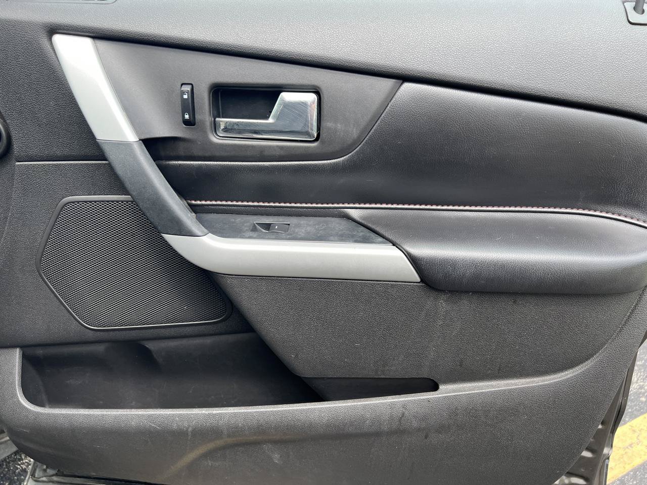Used 2011 Ford Edge Limited w/ 302A Rapid Spec Order Code AWD/4WD image 29