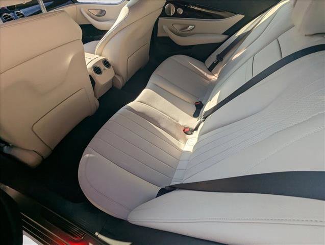 Used 2023 Mercedes-Benz E 350 4MATIC Sedan image 17