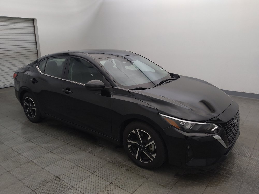 Used 2024 Nissan Sentra SV FWD image 11