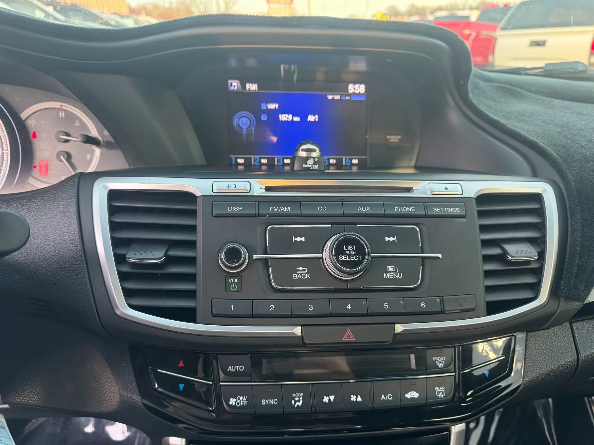 Used 2016 Honda Accord LX image 15