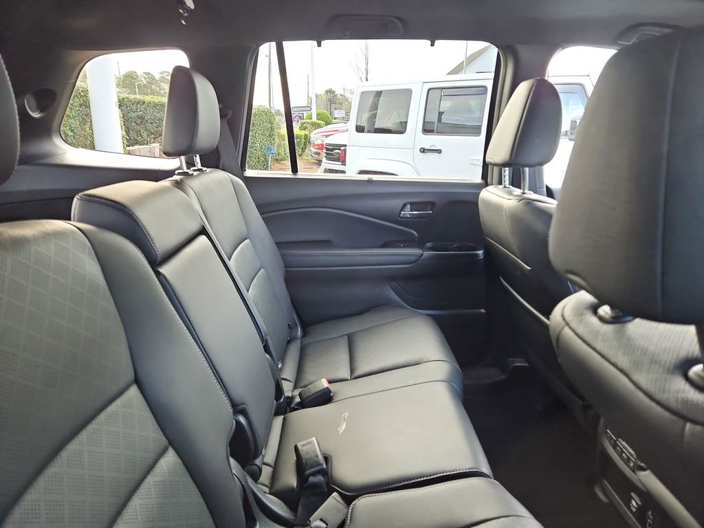 Used 2021 Honda Passport Touring image 10