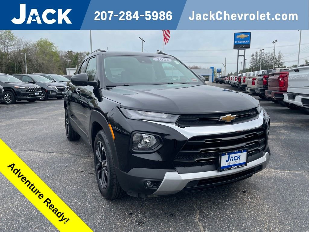 Used 2023 Chevrolet TrailBlazer LT w/ Convenience Package
