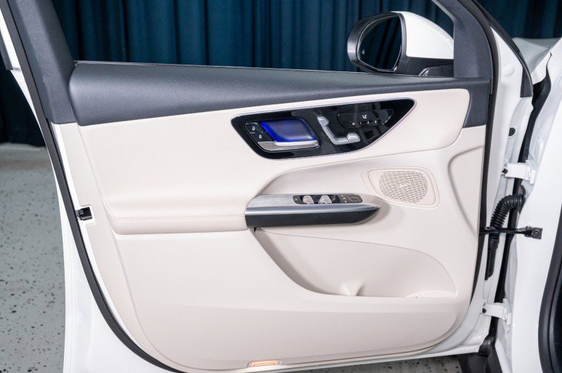 Certified 2026 Mercedes-Benz GLC 300 4MATIC image 11