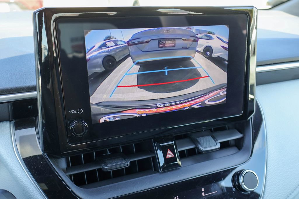 Used 2023 Toyota Corolla SE w/ Carpet Mat Package (TMS) FWD image 4