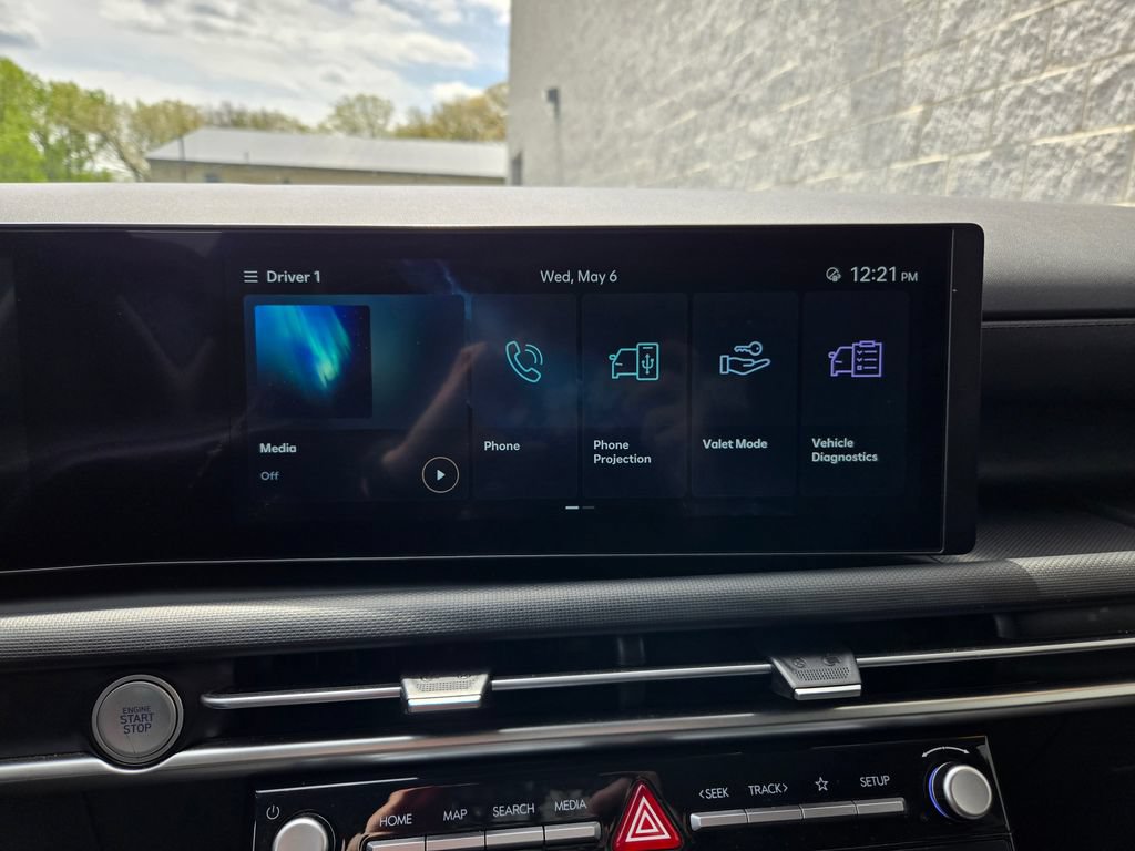 Used 2025 Hyundai Tucson SEL FWD image 23