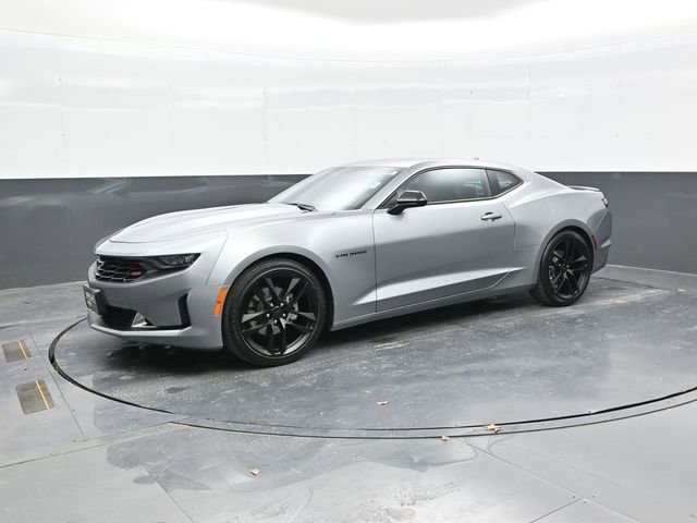 Used 2023 Chevrolet Camaro LT w/ RS Package image 3