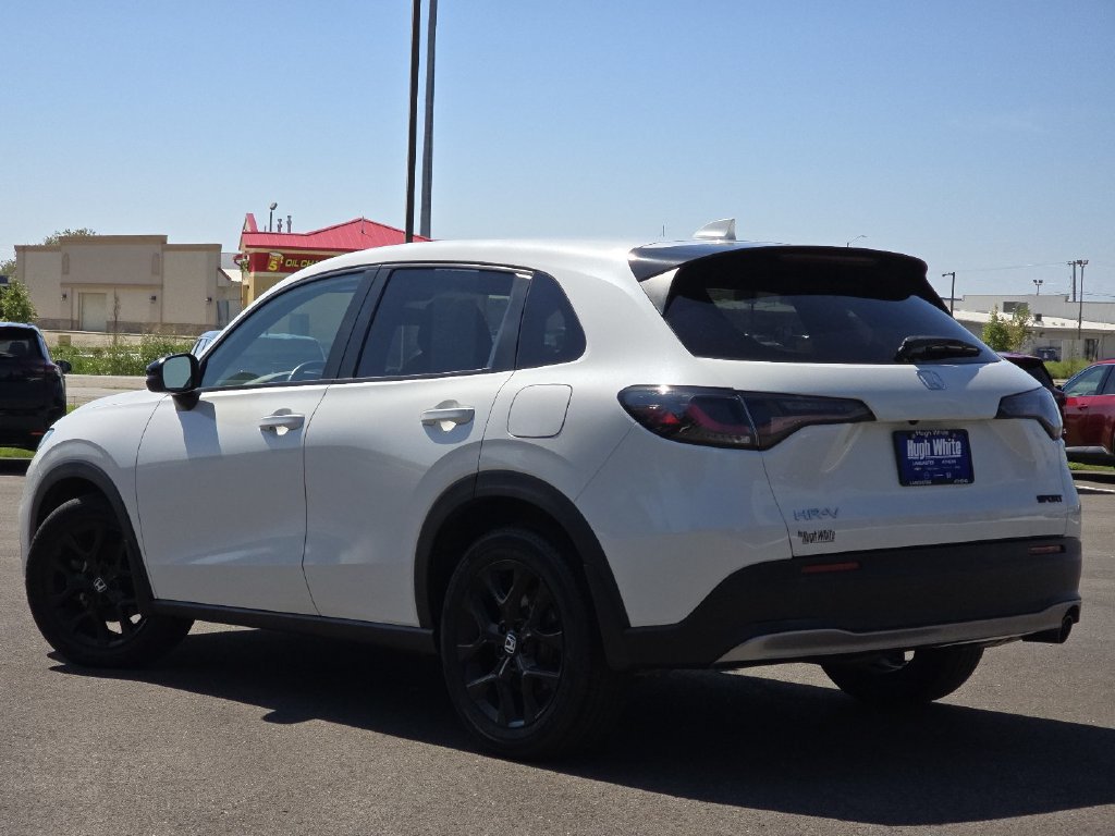 Used 2024 Honda HR-V Sport image 20