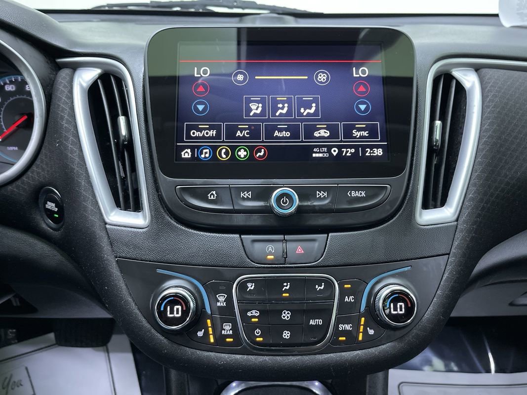 Used 2023 Chevrolet Malibu LT image 22