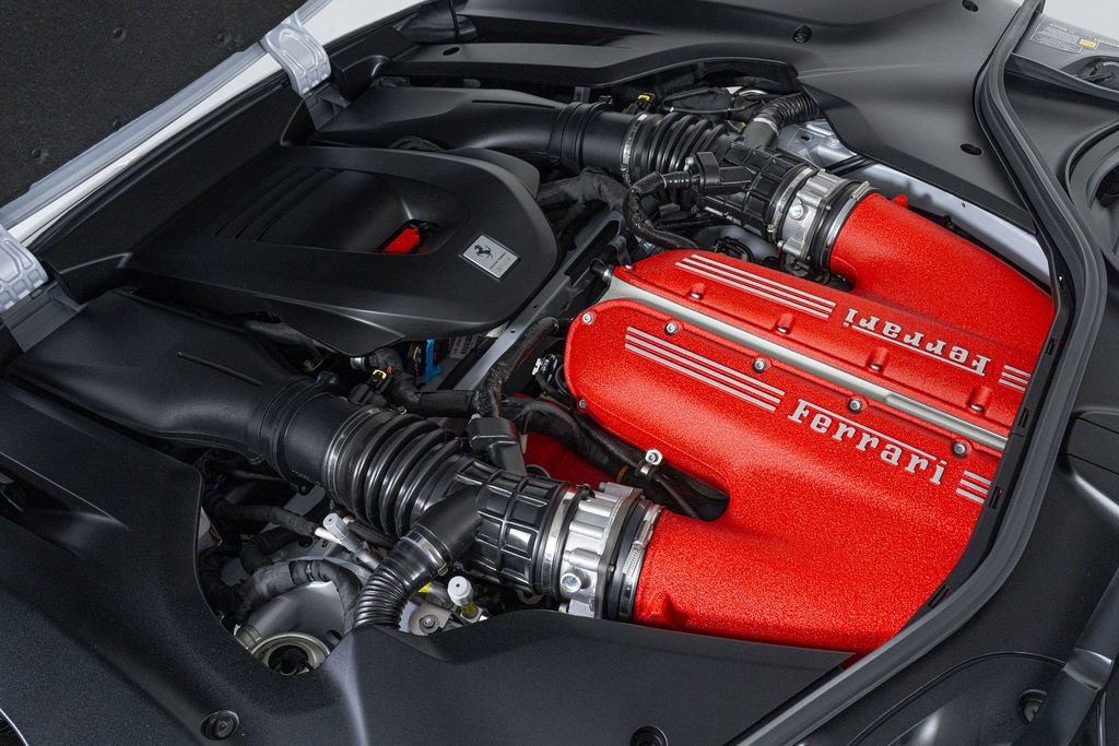 Used 2025 Ferrari 12Cilindri image 9
