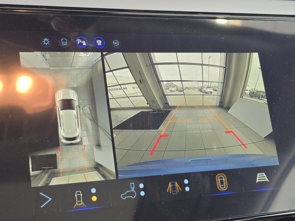 New 2027 Chevrolet Bolt RS w/ Technology Package image 7