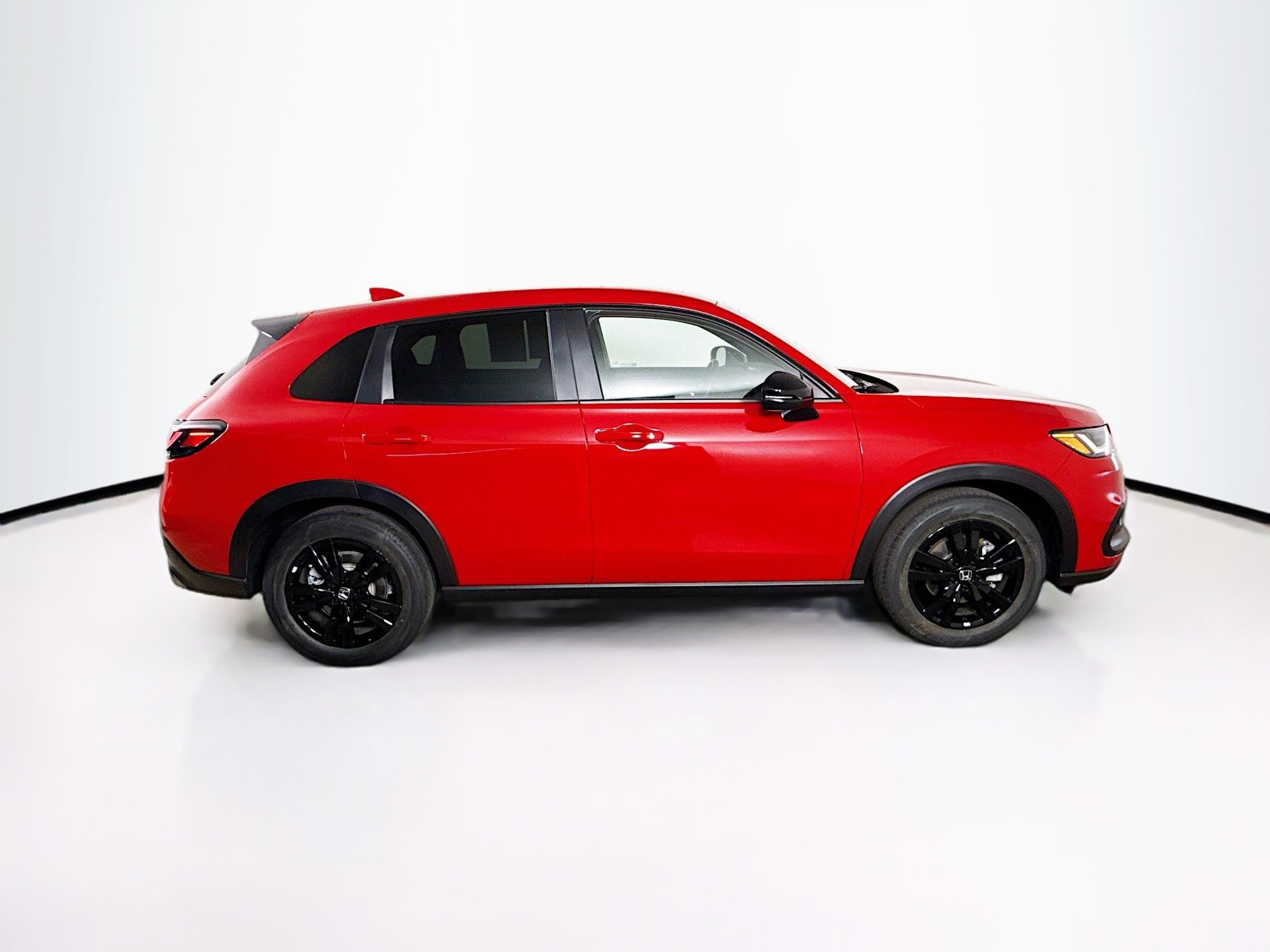Certified 2026 Honda HR-V Sport image 2