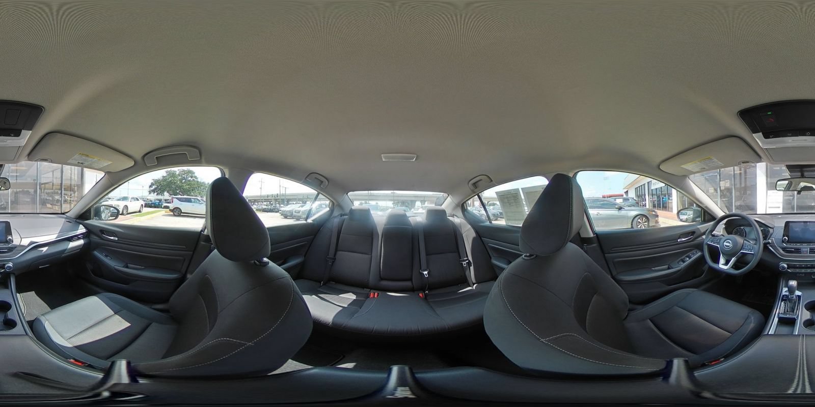 Used 2025 Nissan Altima 2.5 SV FWD image 41