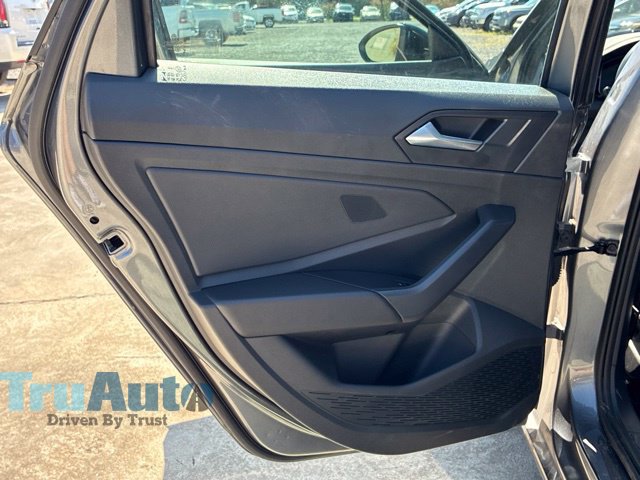 Used 2025 Volkswagen Jetta Sport FWD image 39