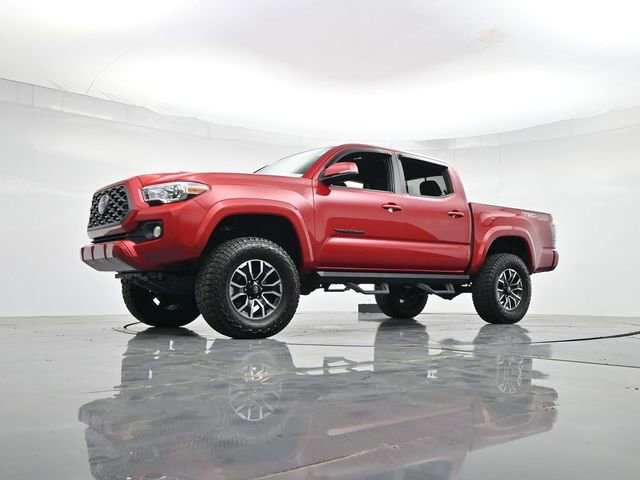 Used 2022 Toyota Tacoma TRD Sport w/ Technology Package image 36