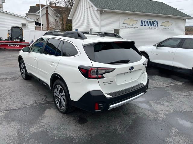 Used 2022 Subaru Outback Limited AWD/4WD image 5