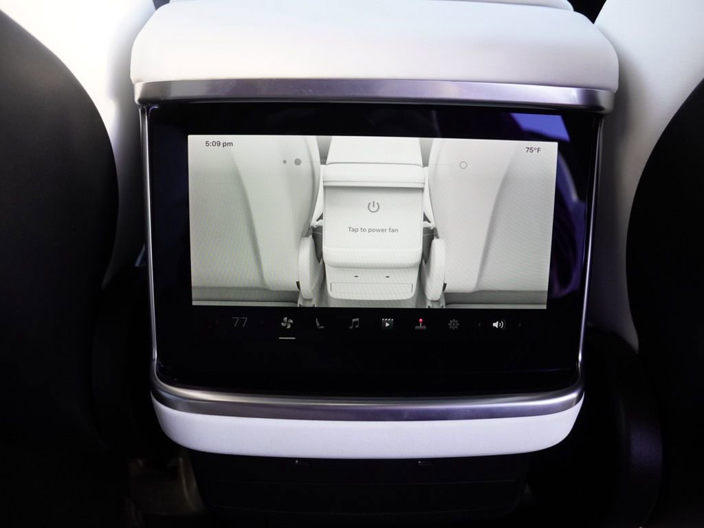 Used 2022 Tesla Model X Plaid image 22