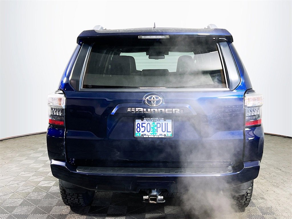 Certified 2018 Toyota 4Runner SR5 Premium image 7