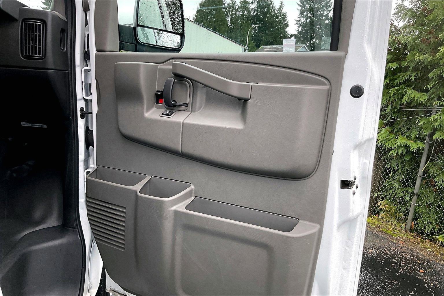 Certified 2024 GMC Savana 2500 w/ Driver Convenience Package image 20