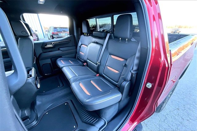 Used 2025 GMC Sierra 1500 AT4 w/ AT4 Premium Package image 23
