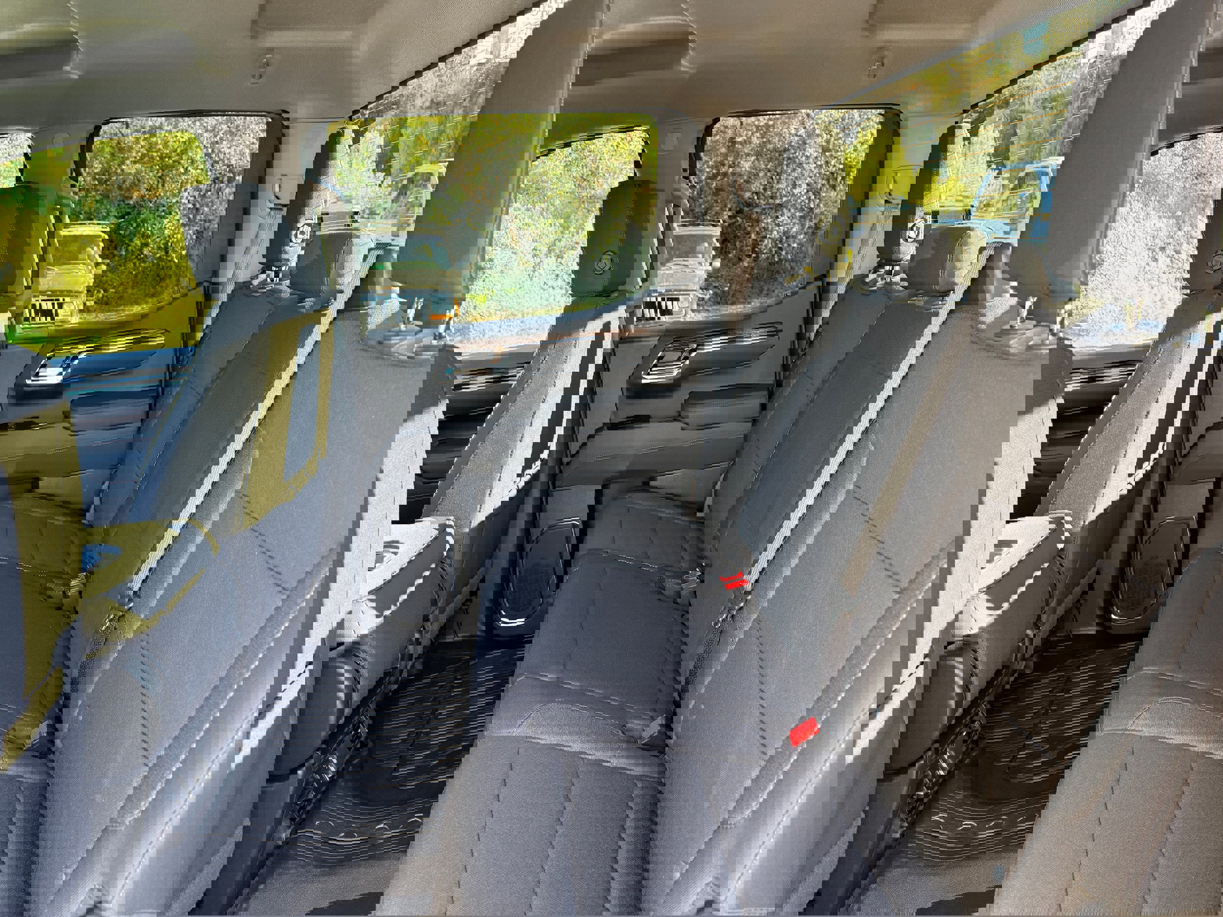 New 2026 GMC Sierra 1500 SLE w/ Max Trailering Package image 8