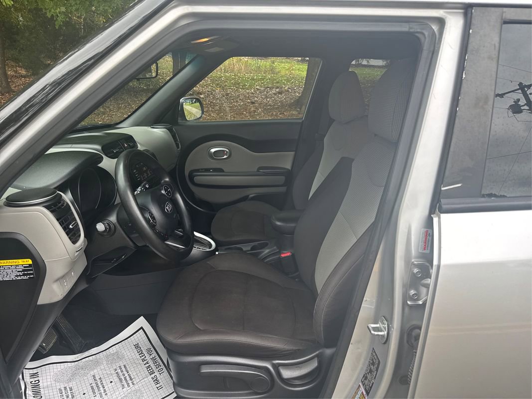Used 2017 Kia Soul image 9