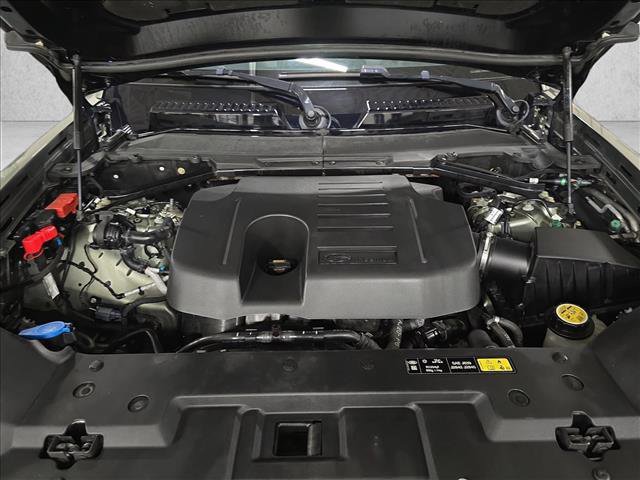 Used 2023 Land Rover Defender 110 X AWD/4WD image 30
