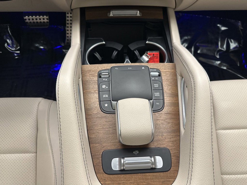 Used 2022 Mercedes-Benz GLS 450 4MATIC image 22