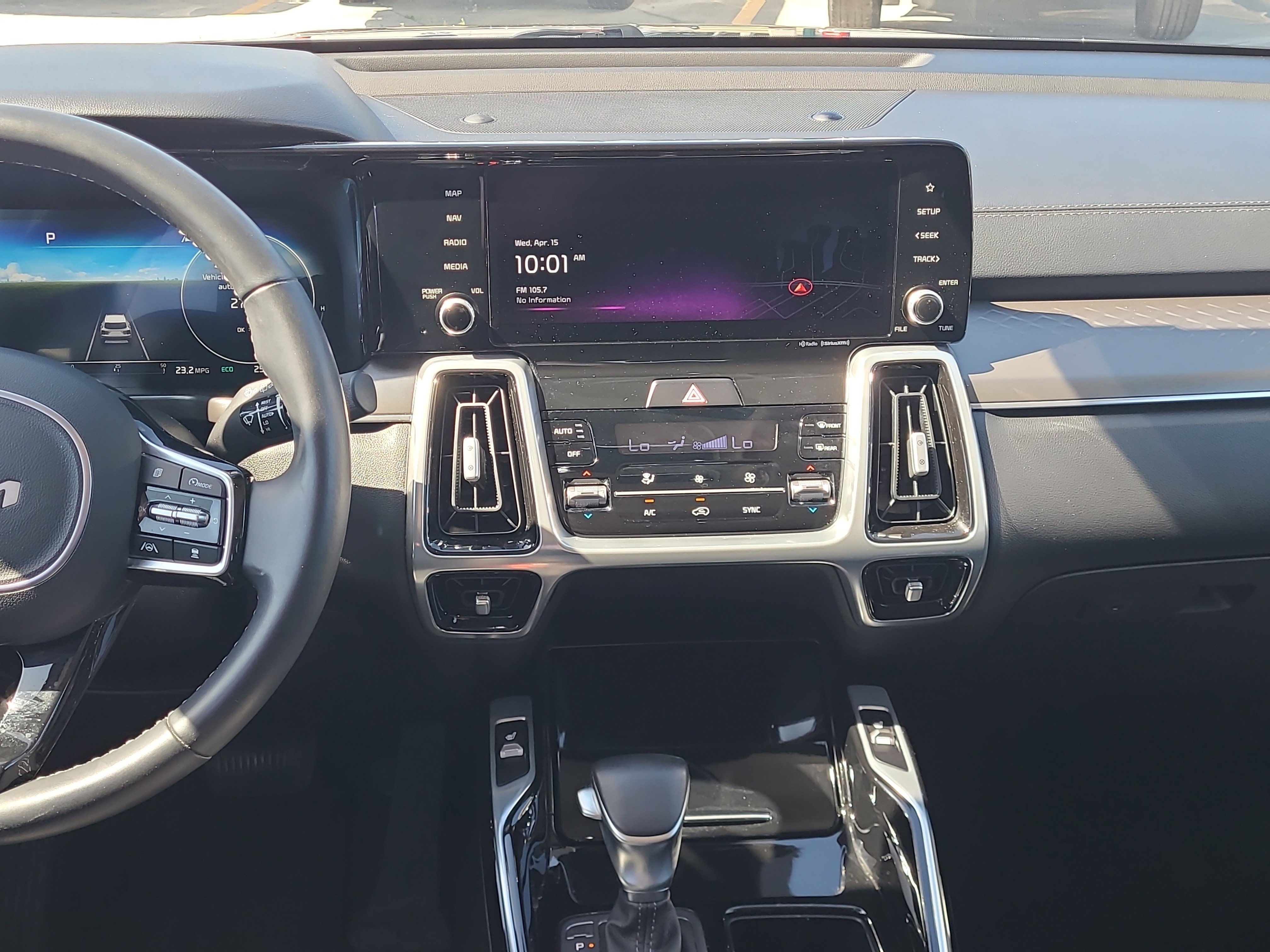 Used 2023 Kia Sorento SX image 17