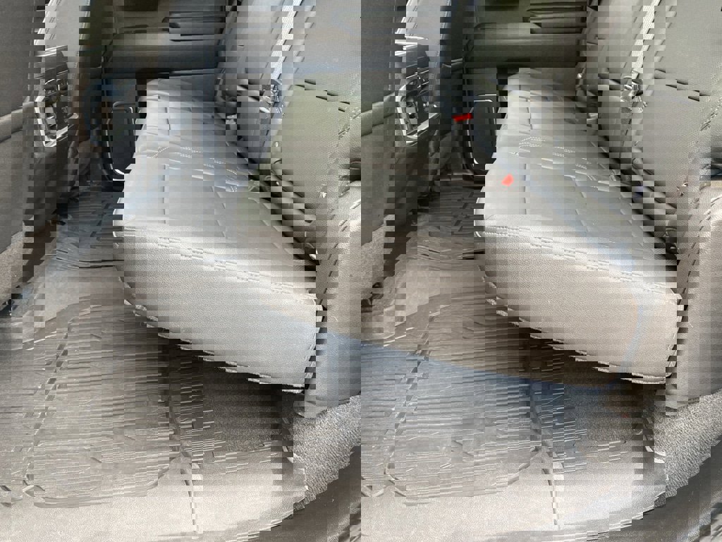 Used 2022 GMC Sierra 1500 SLT w/ SLT Premium Plus Package image 19