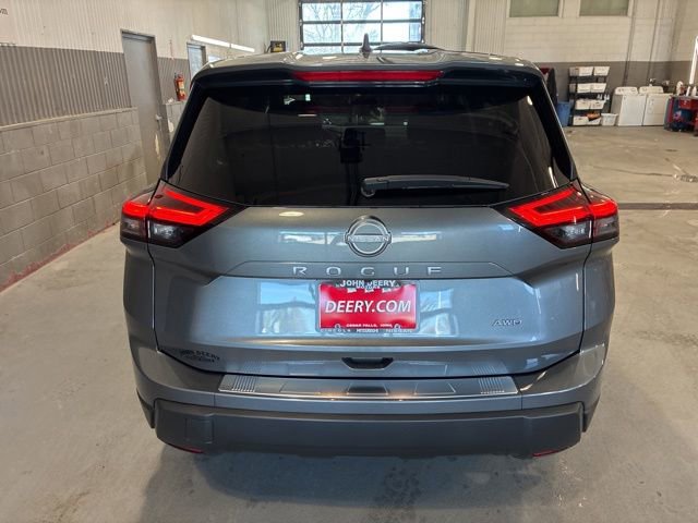 New 2026 Nissan Rogue SV AWD/4WD image 4