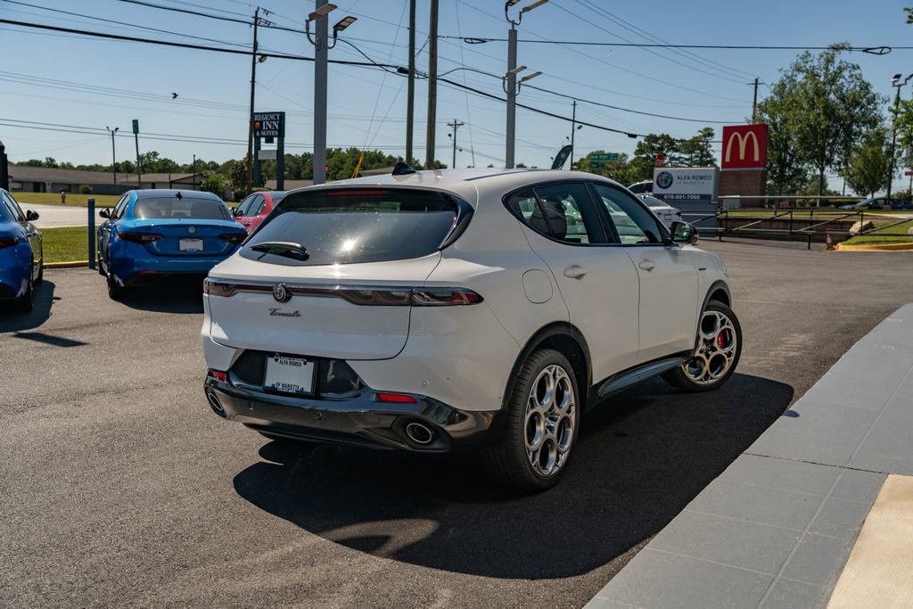 Used 2024 Alfa Romeo Tonale Veloce image 8