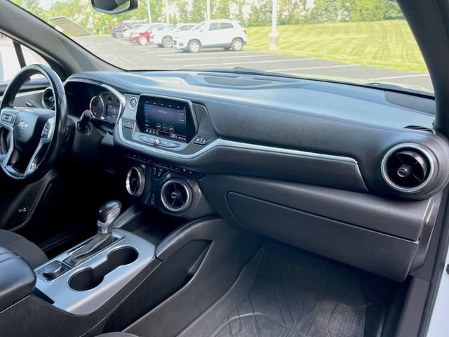 Used 2020 Chevrolet Blazer LT FWD image 28