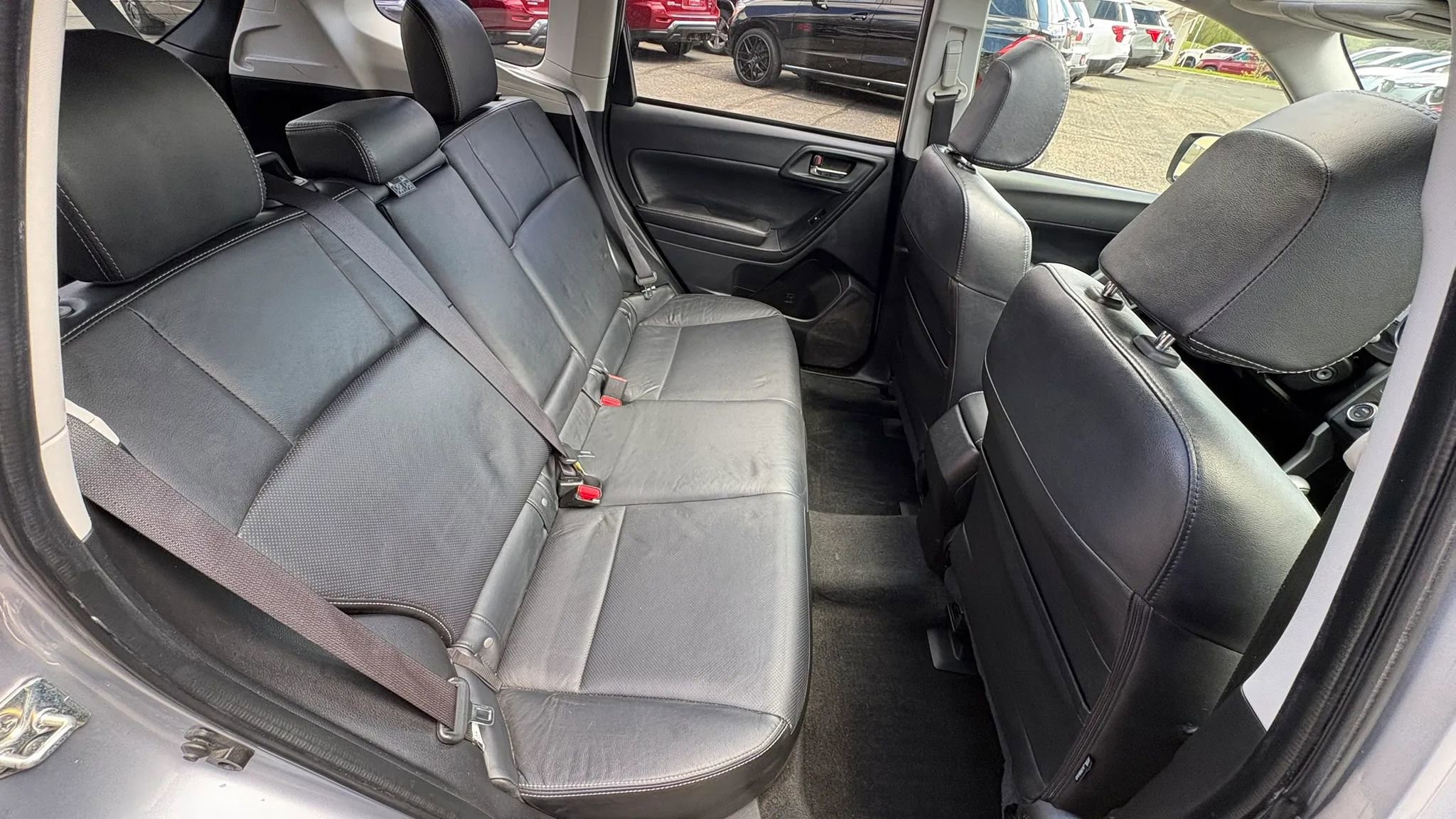 Used 2014 Subaru Forester 2.5i Limited AWD/4WD image 28