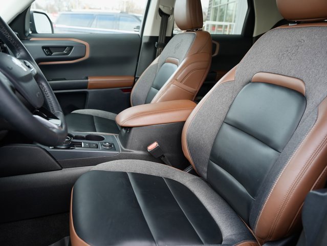 Used 2024 Ford Bronco Sport Outer Banks image 14