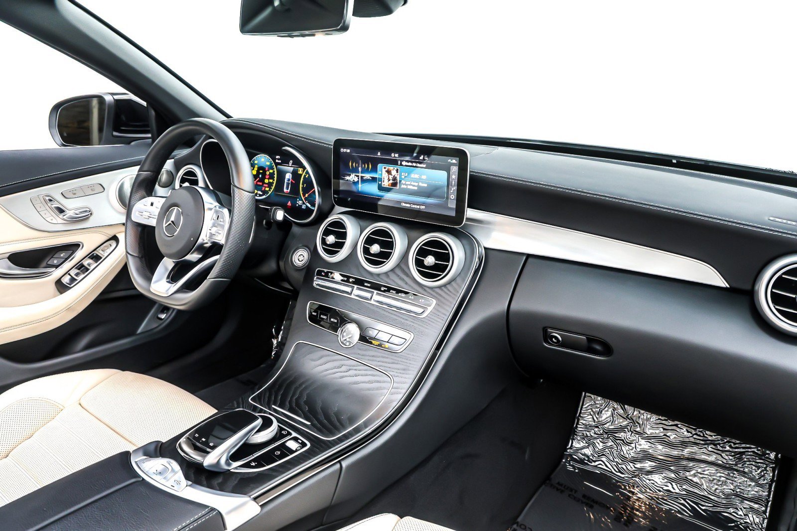 Used 2023 Mercedes-Benz C 300 Cabriolet image 17