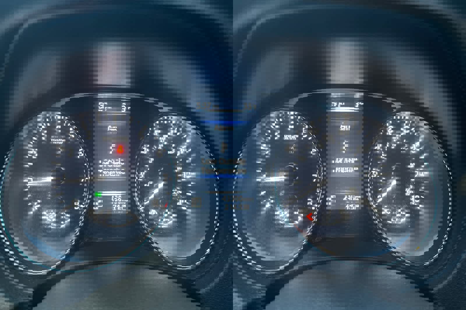 Used 2016 Nissan Rogue SV w/ SV Moonroof Package image 15