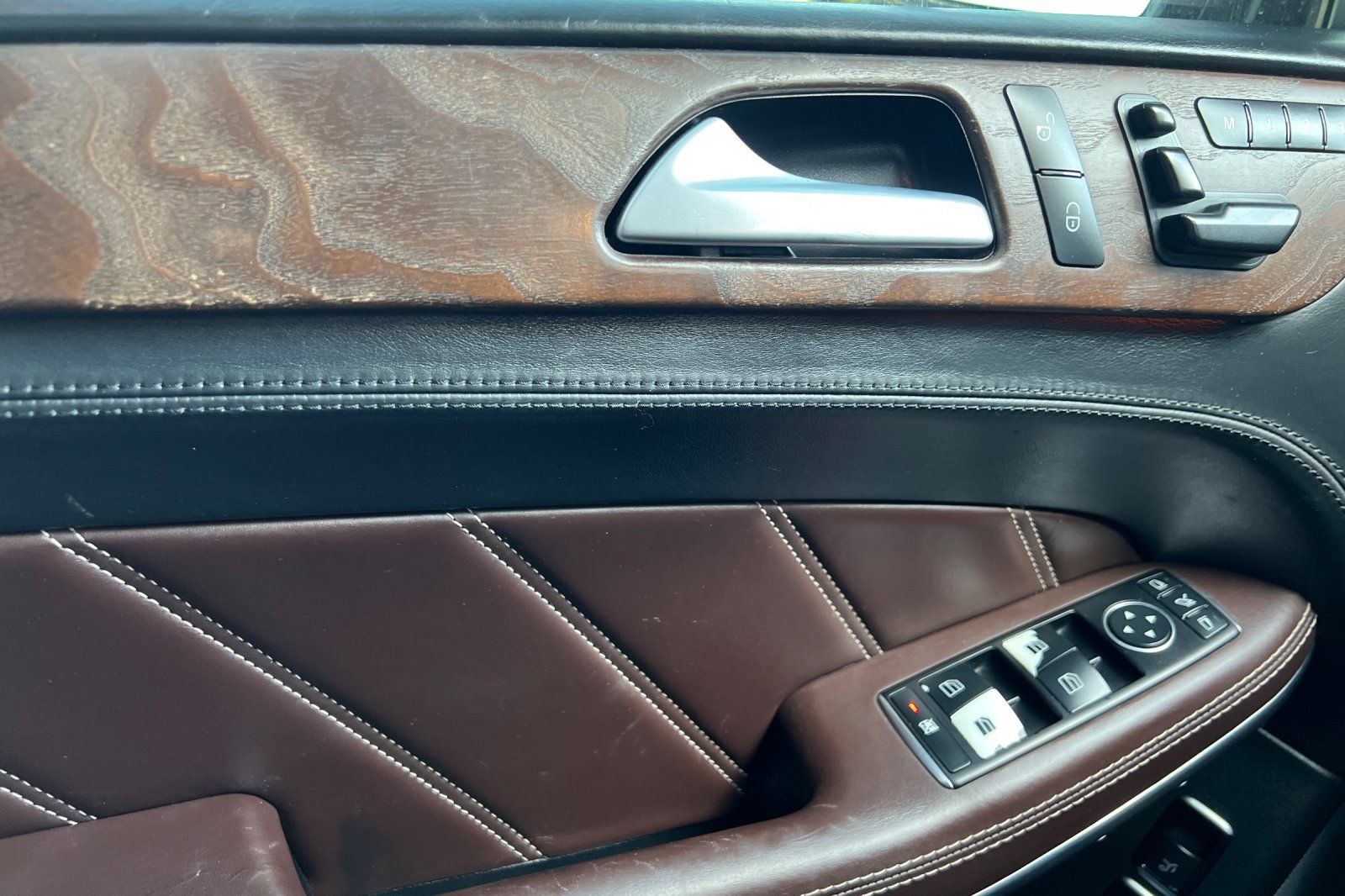 Used 2016 Mercedes-Benz GL 63 AMG 4MATIC image 11