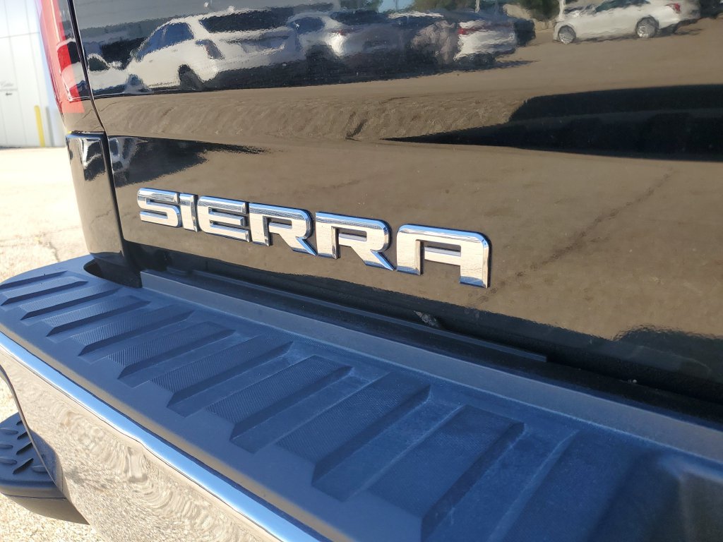 Used 2015 GMC Sierra 1500 SLE w/ Carbon-20 Edition AWD/4WD image 34