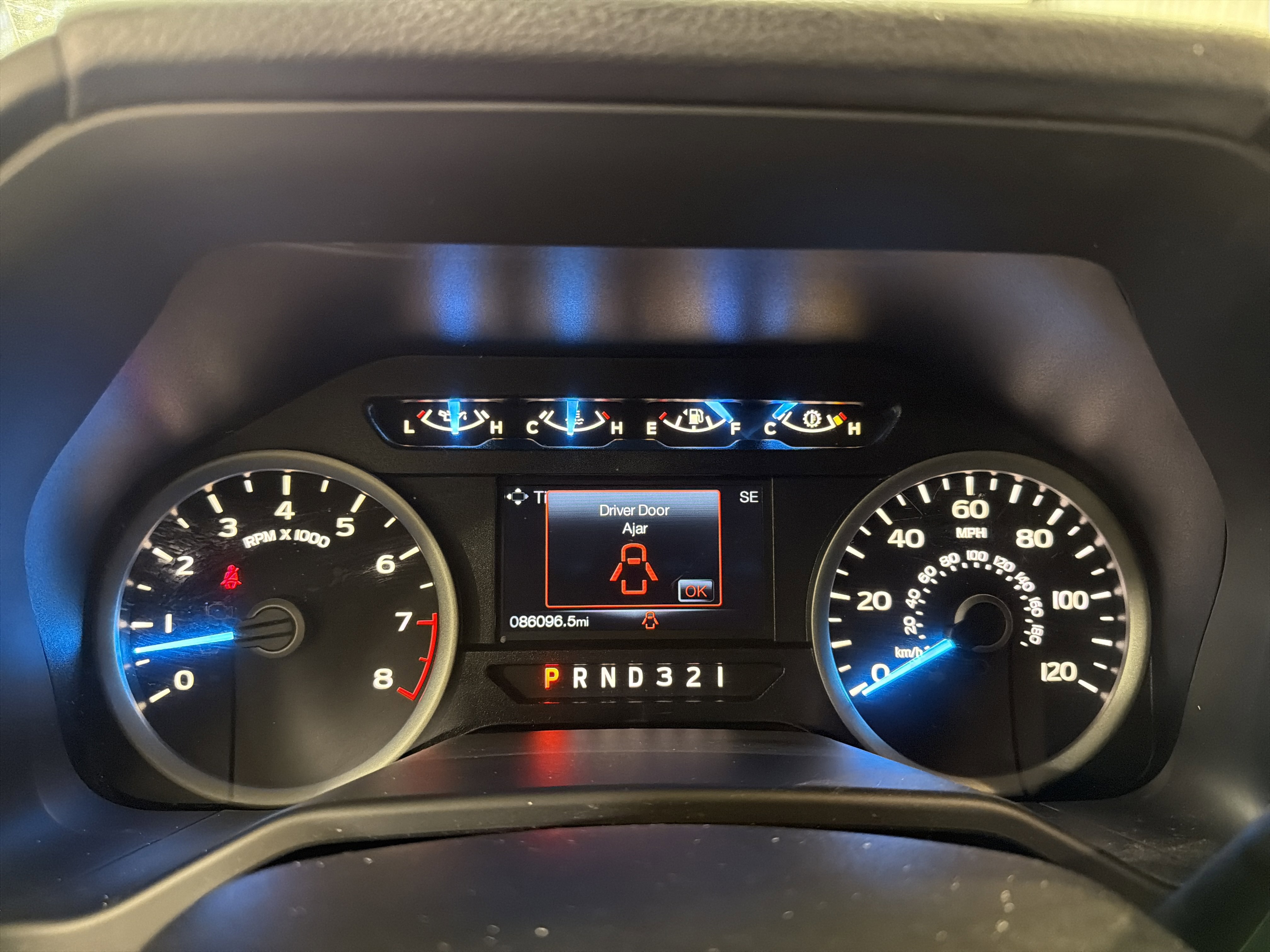 Used 2015 Ford F150 XLT w/ Equipment Group 302A Luxury image 16