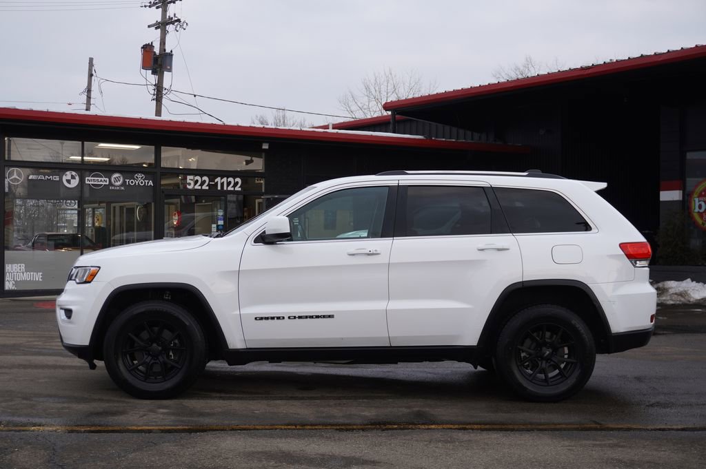 Used 2017 Jeep Grand Cherokee Laredo w/ Quick Order Package 23E image 4