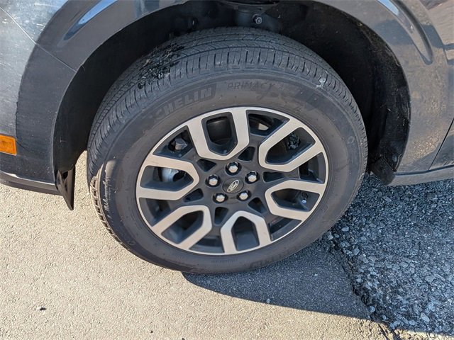 Used 2023 Ford Maverick Lariat w/ Lariat Luxury Package image 10