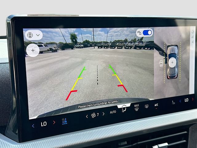 New 2026 Ford Explorer Platinum image 9