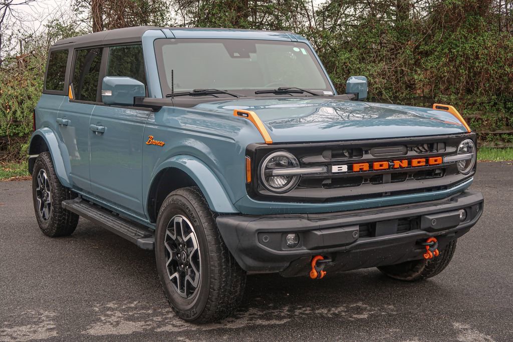 Used 2023 Ford Bronco Outer Banks image 4