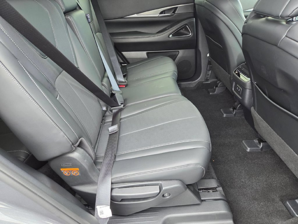 Used 2026 INFINITI QX60 Luxe AWD/4WD image 31