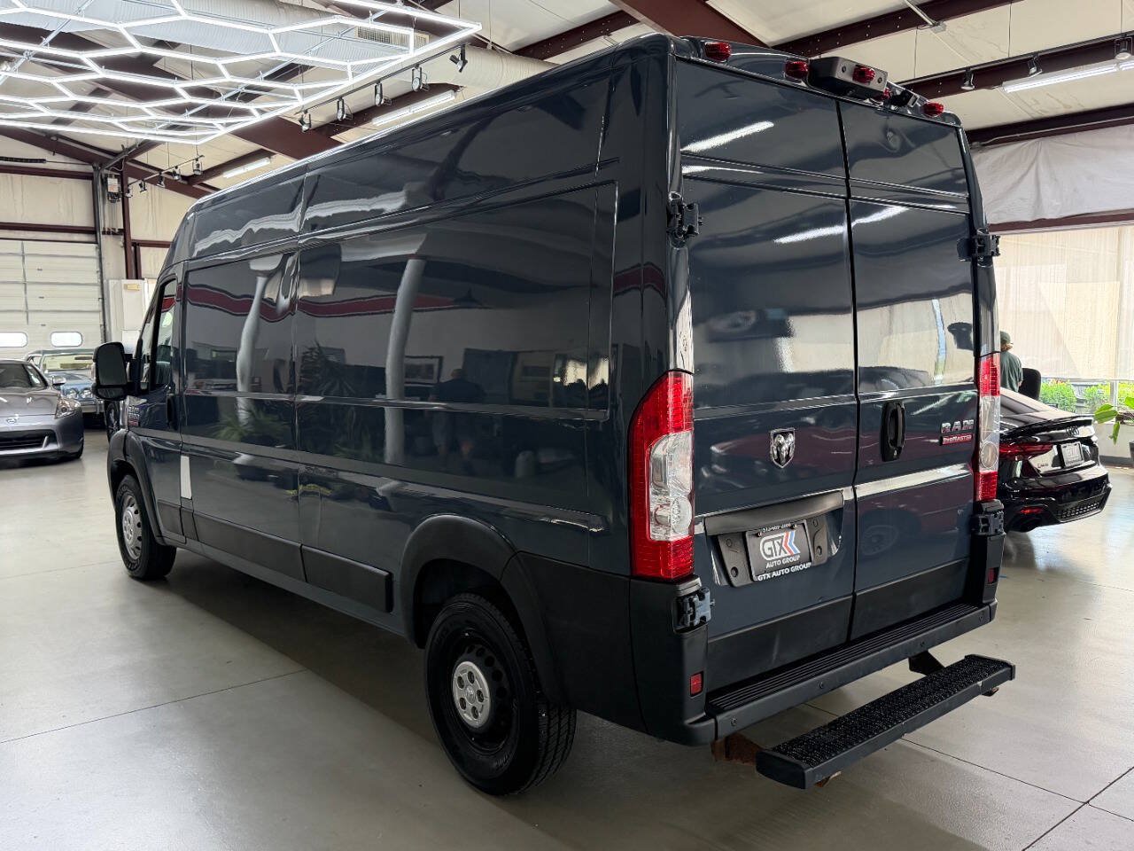 Used 2019 RAM ProMaster 2500 FWD image 4