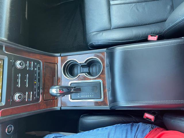 Used 2016 Lincoln Navigator Select image 19