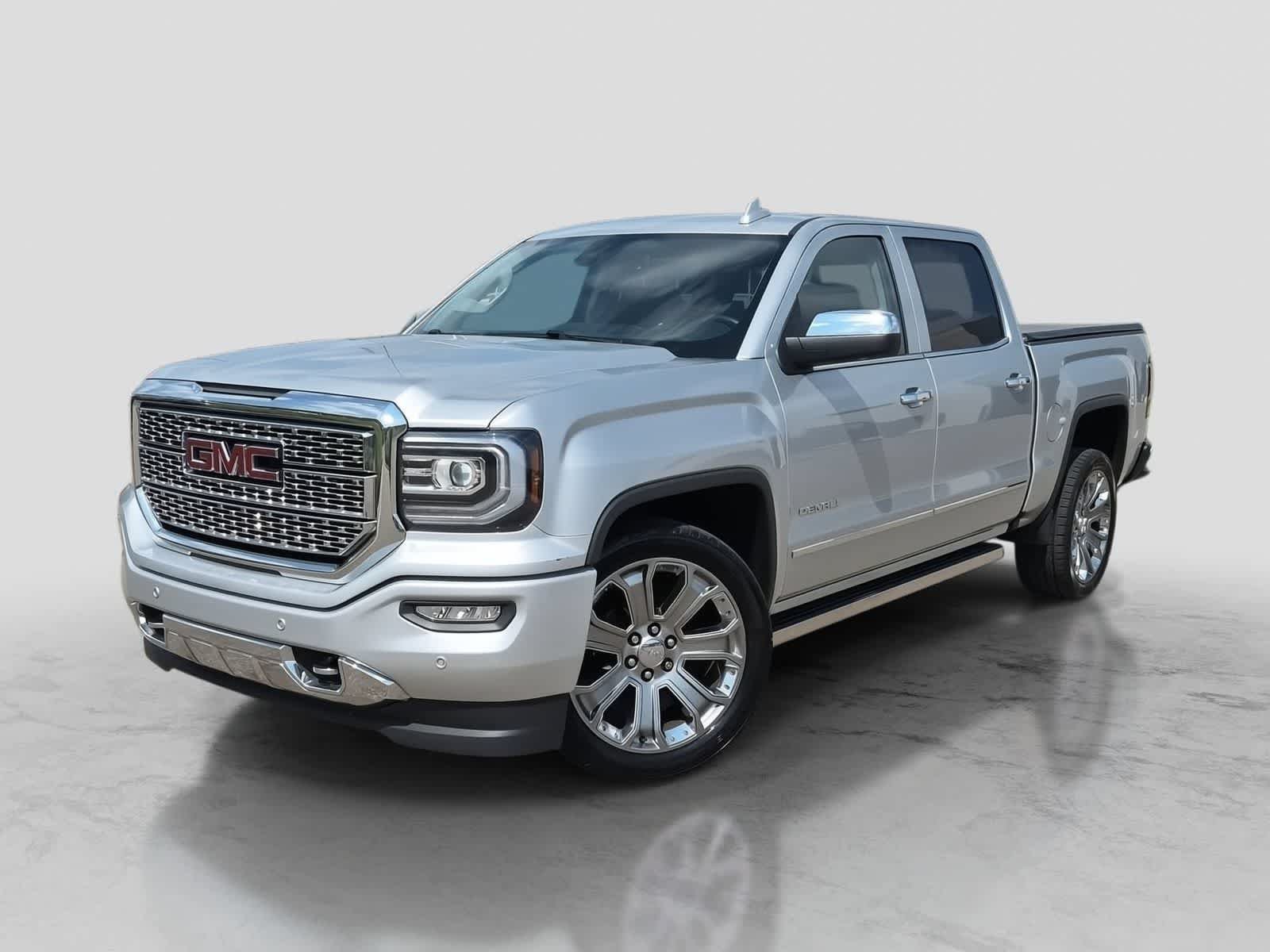 Used 2018 GMC Sierra 1500 Denali w/ Denali Ultimate Package AWD/4WD video 1